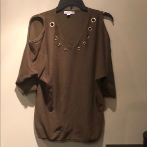 Westport cold shoulder sweater